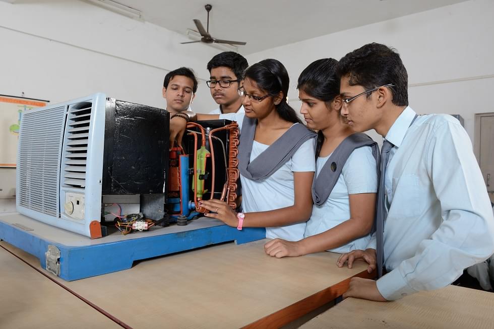 JIS School of Polytechnic Kolkata Labs photo 32